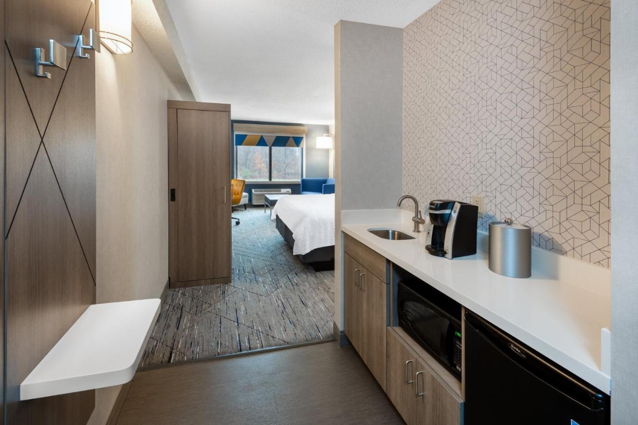 Holiday Inn Express & Suites Wadsworth By Ihg מראה חיצוני תמונה