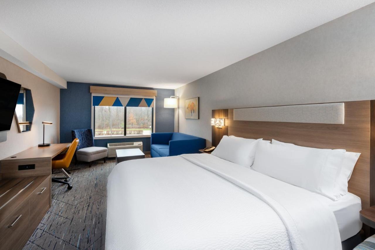 Holiday Inn Express & Suites Wadsworth By Ihg מראה חיצוני תמונה