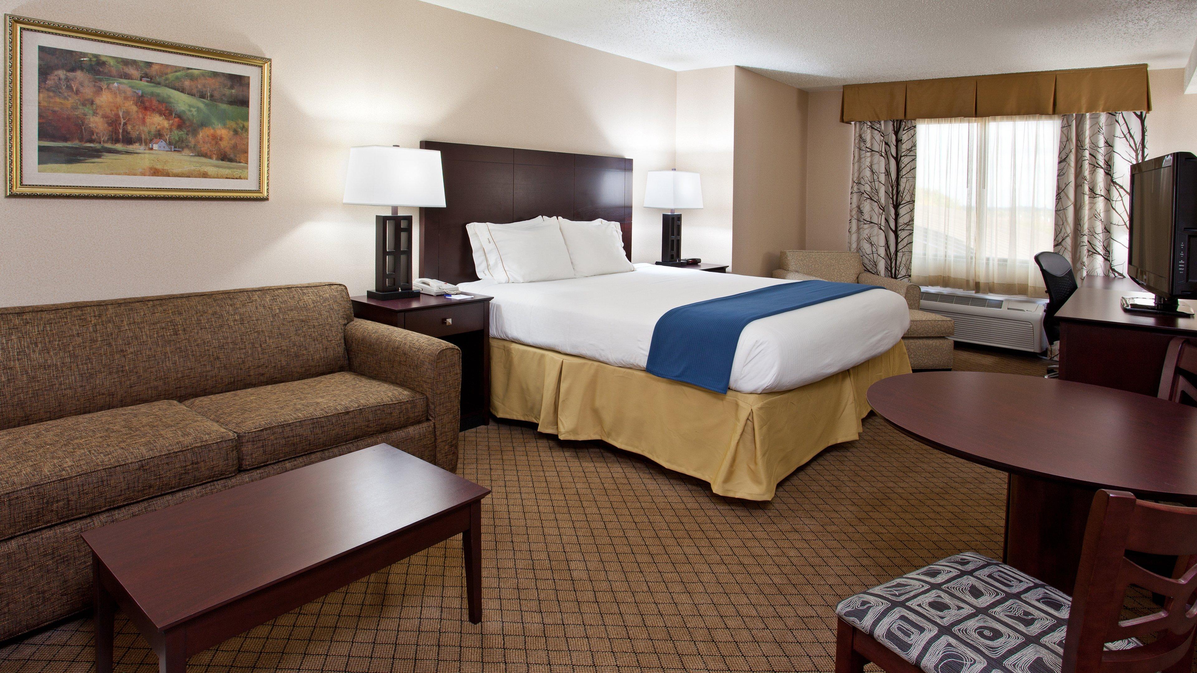 Holiday Inn Express & Suites Wadsworth By Ihg מראה חיצוני תמונה