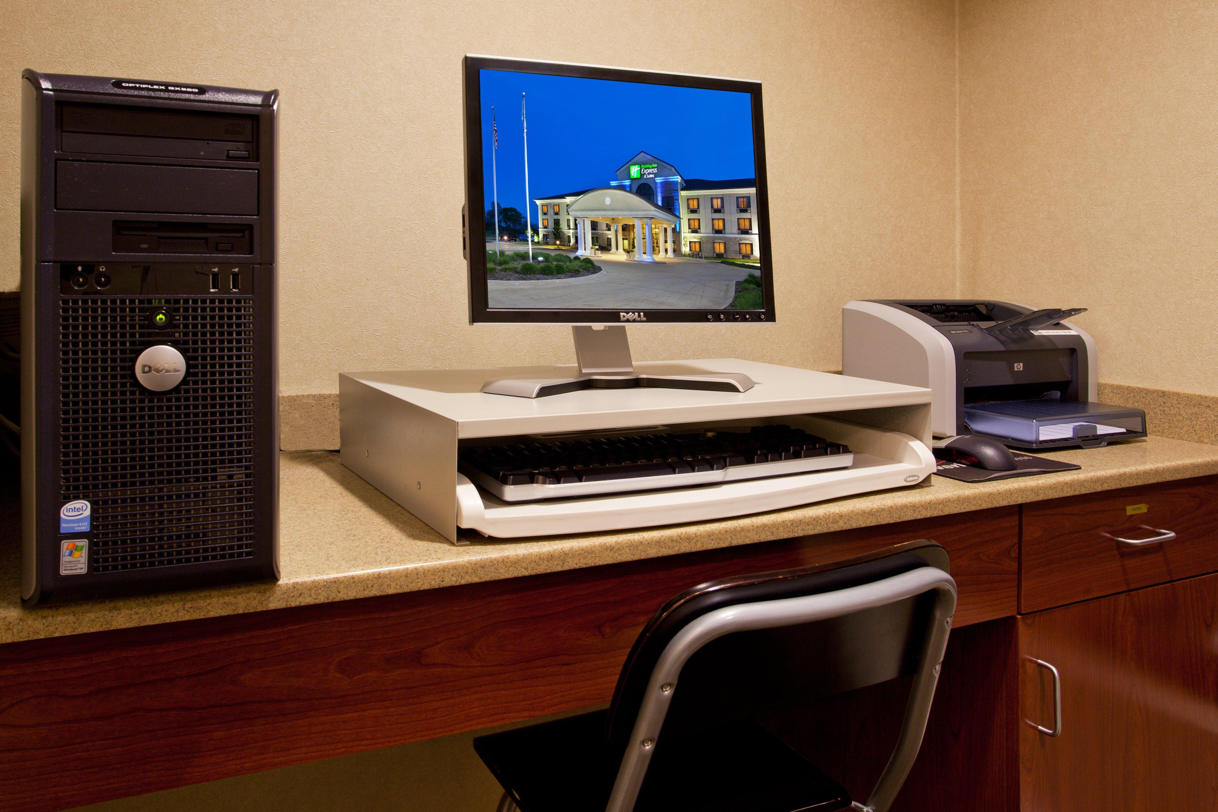 Holiday Inn Express & Suites Wadsworth By Ihg מראה חיצוני תמונה