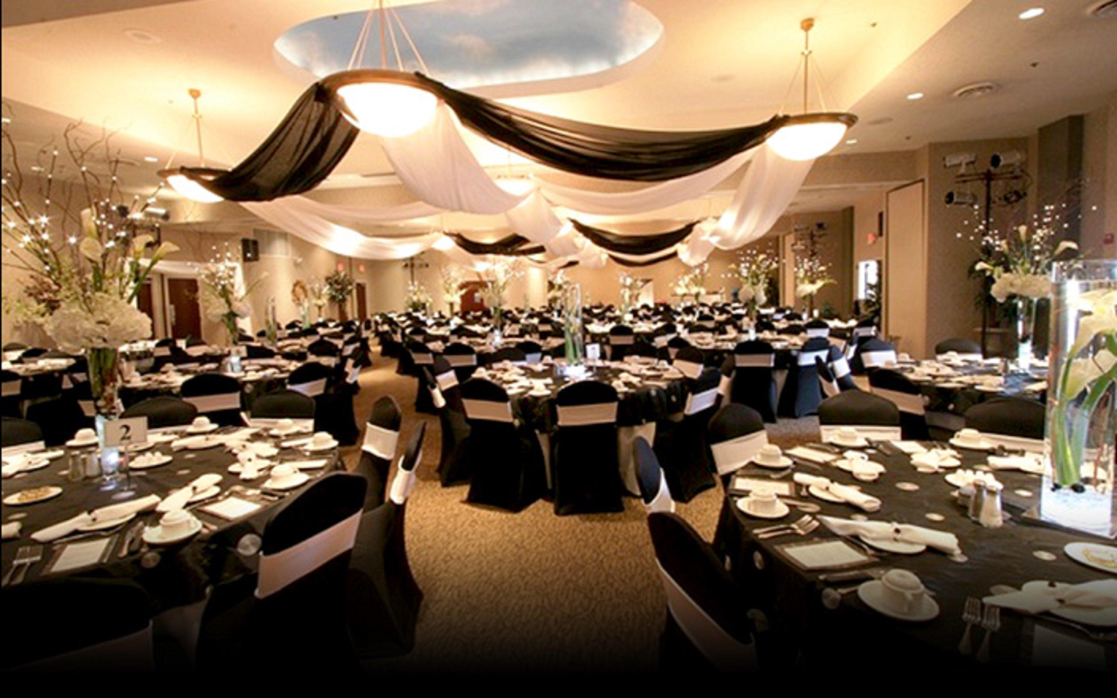 Holiday Inn Express & Suites Wadsworth By Ihg מראה חיצוני תמונה