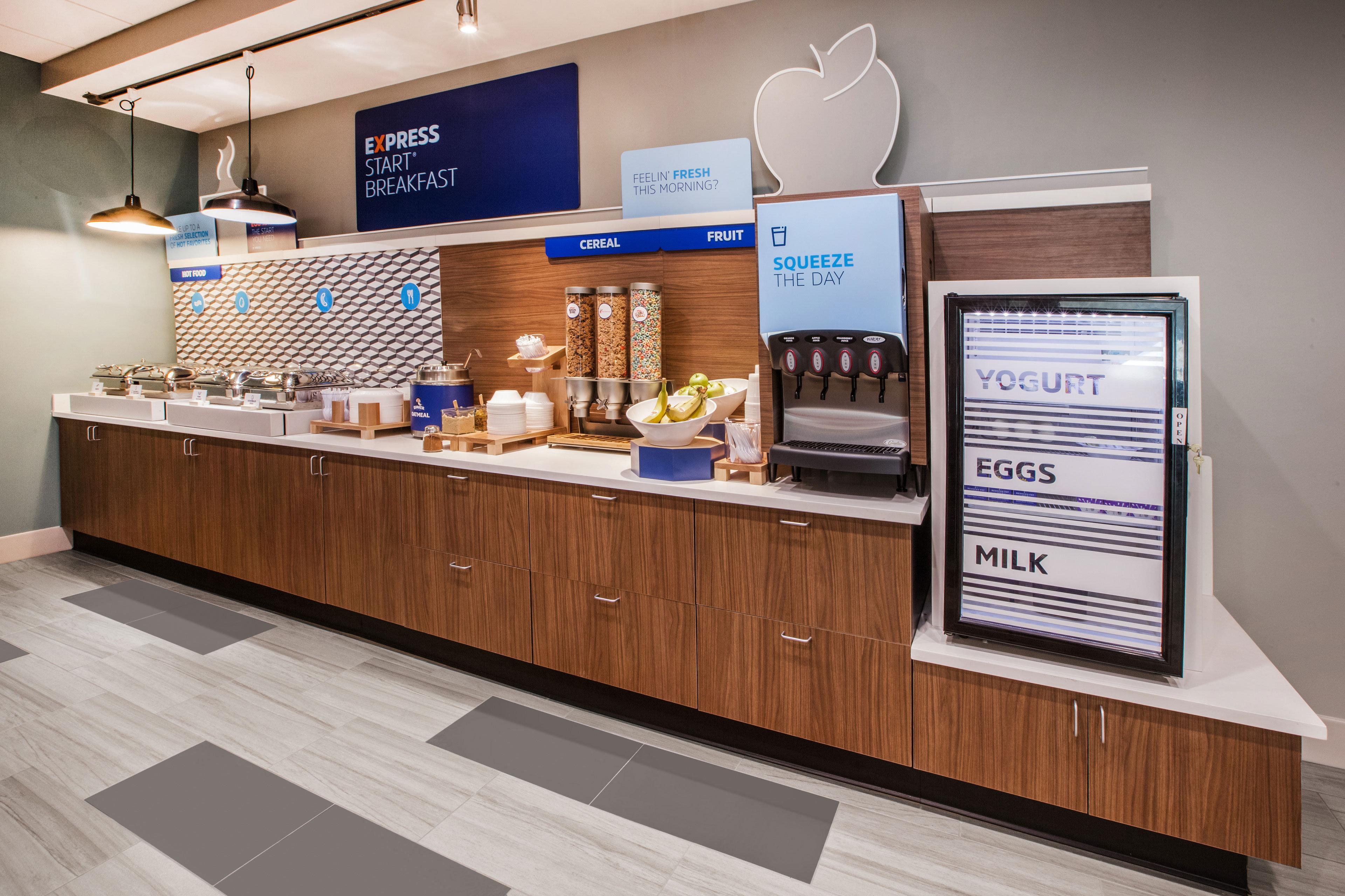 Holiday Inn Express & Suites Wadsworth By Ihg מראה חיצוני תמונה